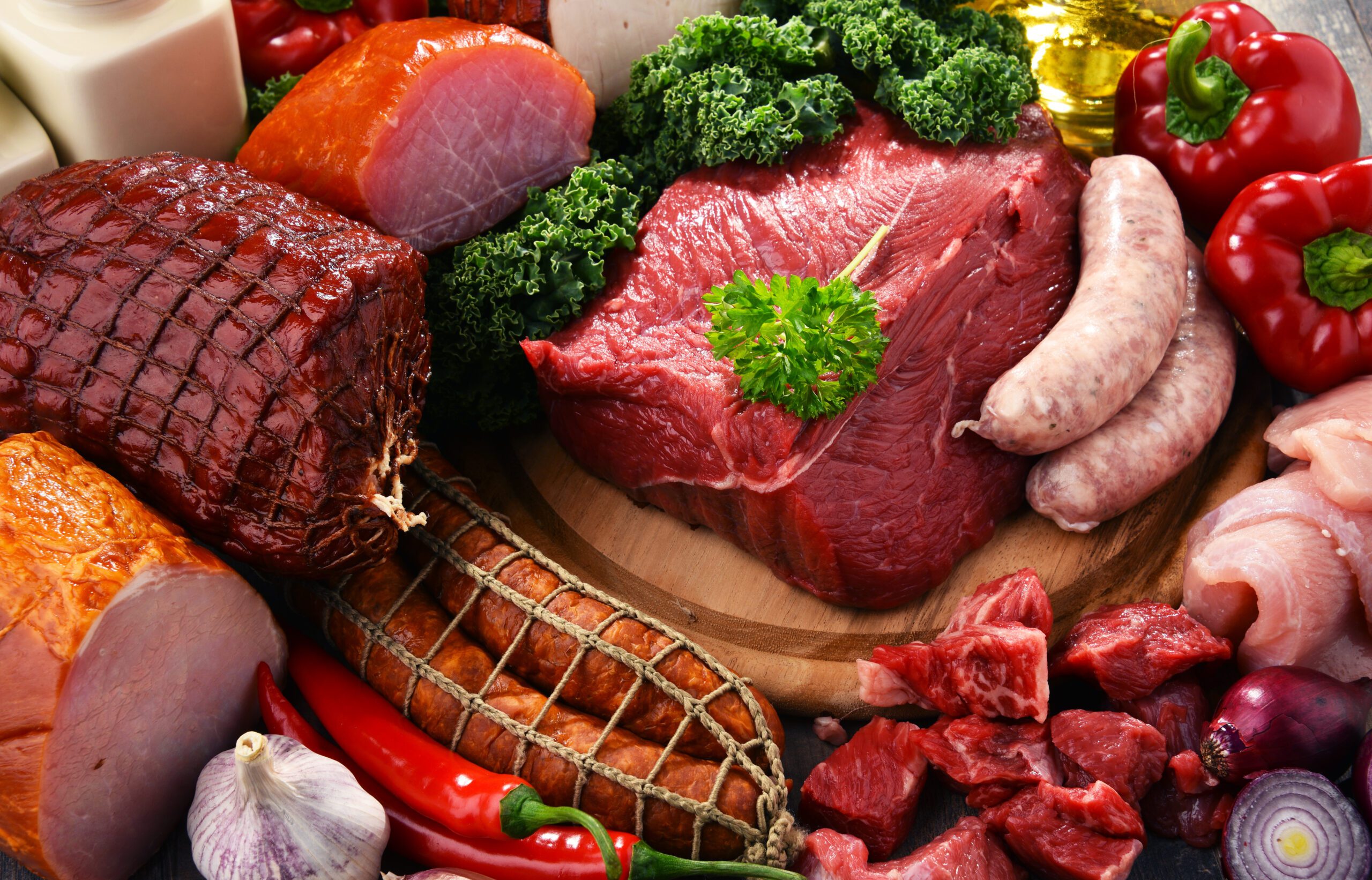 Varietà di prodotti di carne